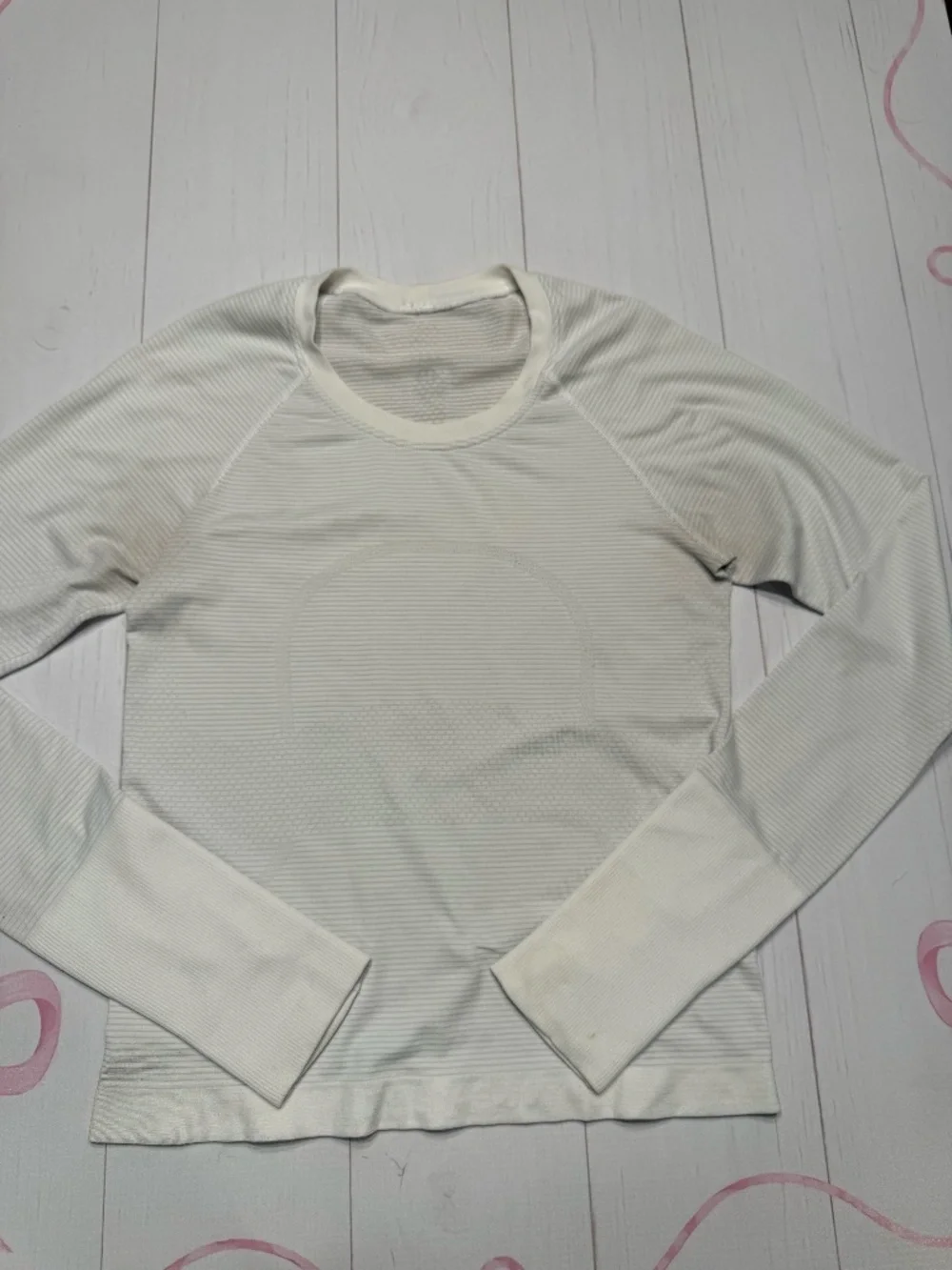 Lululemon Swiftly Long Sleeve Size 4